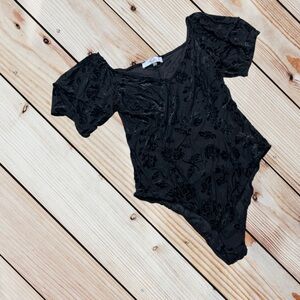 Melograno Rico S black floral velvet burnout bodysuit